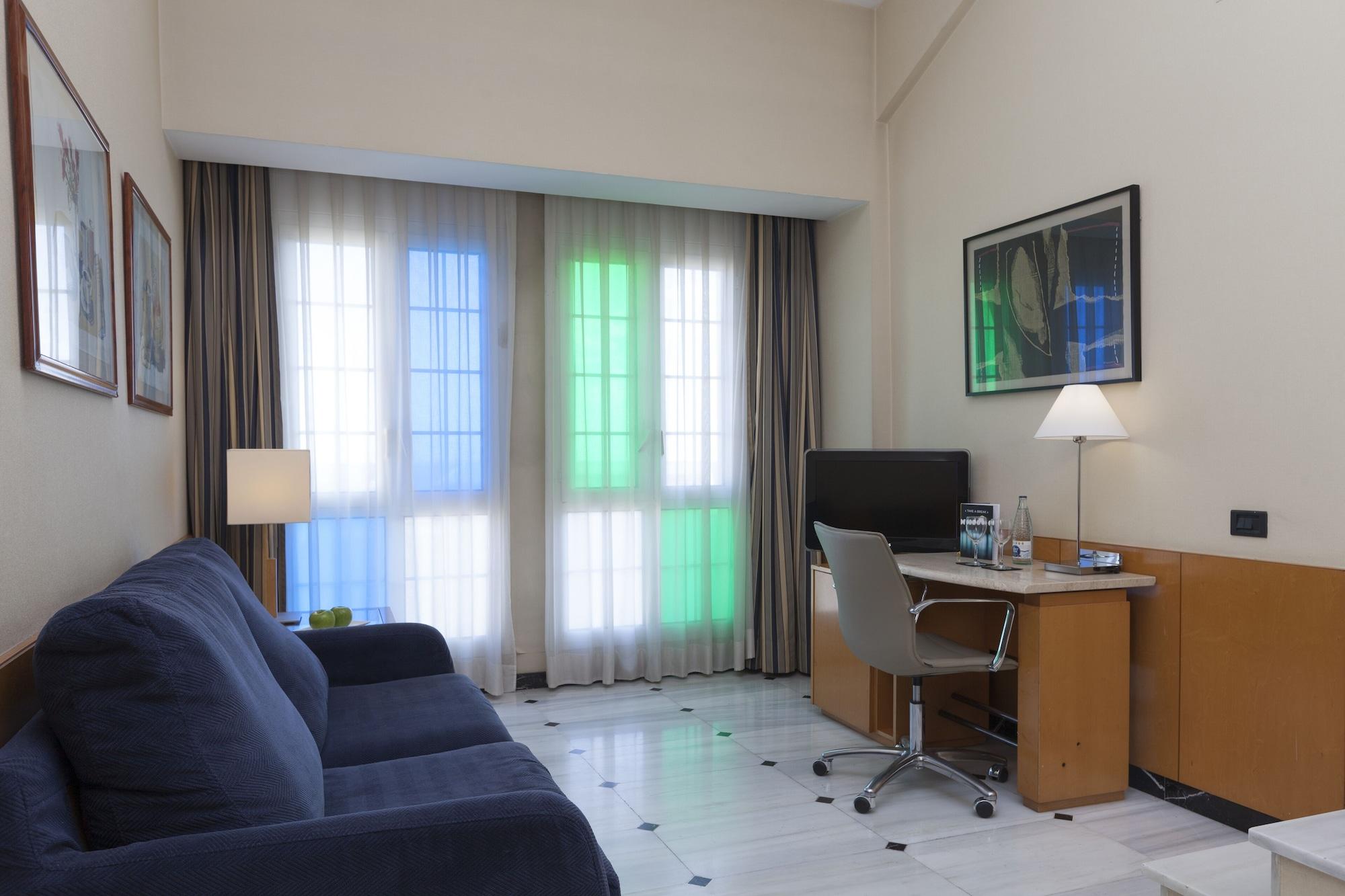 Urh Ciutat De Mataro Hotel Bagian luar foto