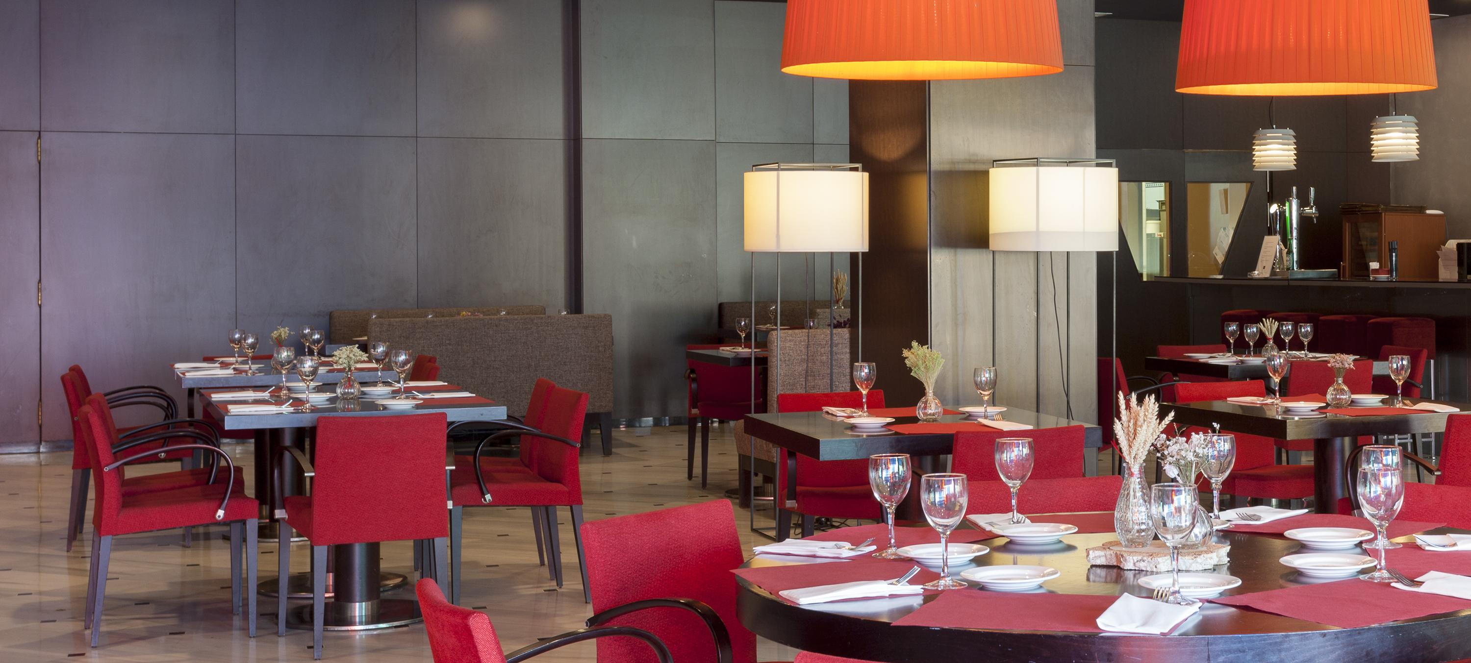 Urh Ciutat De Mataro Hotel Bagian luar foto