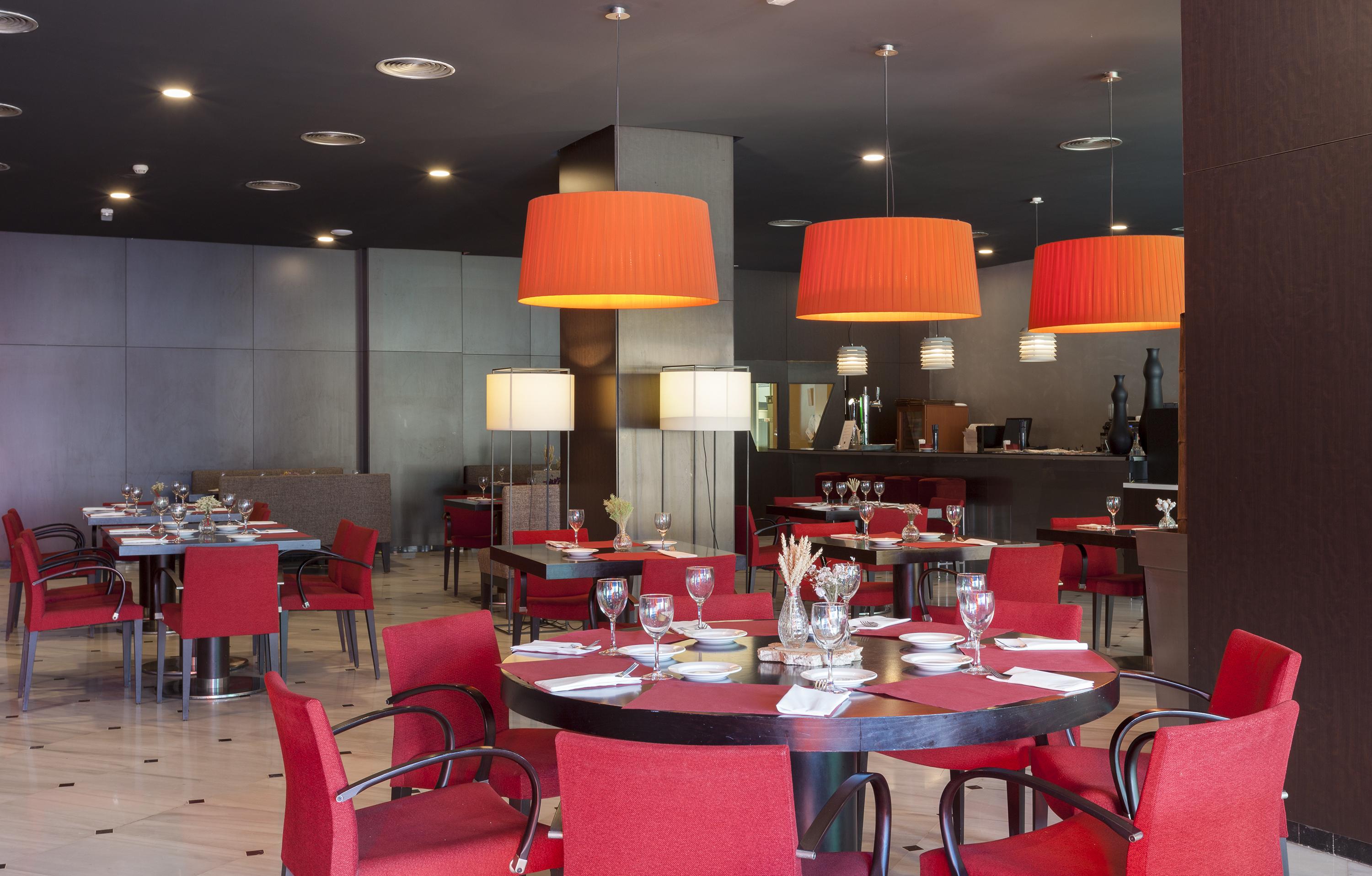 Urh Ciutat De Mataro Hotel Bagian luar foto